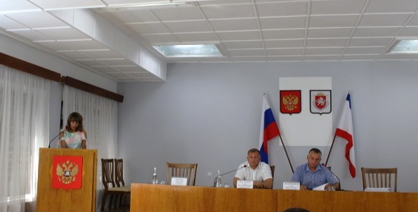 Олег Водопьянов провёл очередное заседание сессии Ленинского районного совета