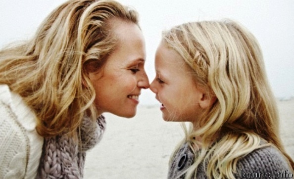 В Крыму одиноким матерям будут выплачивать по 1,5 тыс. рублей в месяц на ребенка