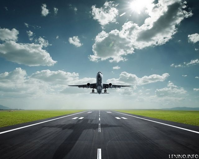 Рейсы с аэропорта "Симферополь" отправляют с задержкой