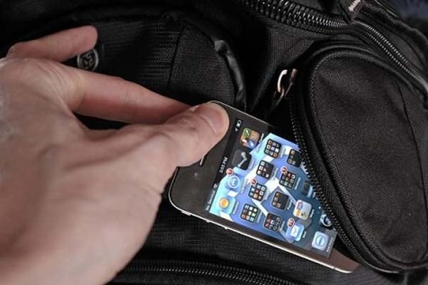 В мае 2015 года на территории Ленинского района были зарегистрированы кражи из служебных помещений.