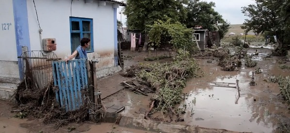 Жители с. Приозёрное по-прежнему нуждаются в помощи.