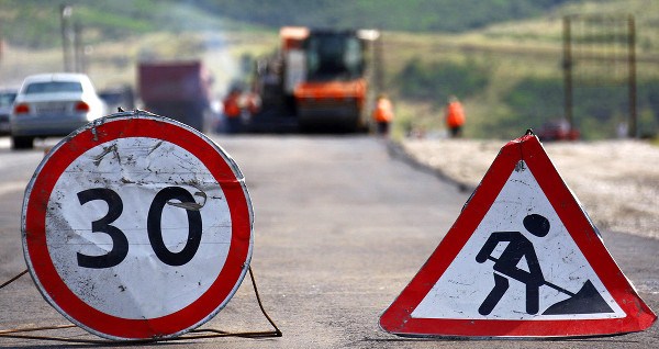Власти Крыма просят с пониманием отнестись к ремонту трассы