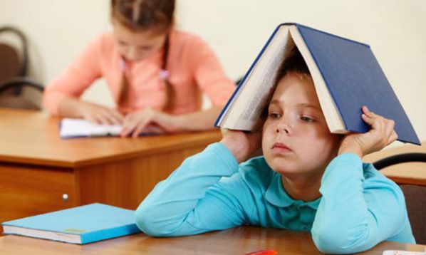 В школах ликвидируют вторую и третью смены, но не скоро