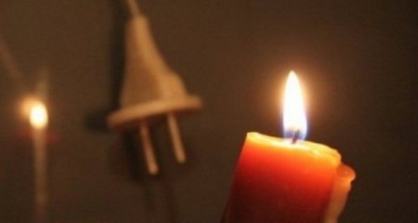 Крымчан просят экономить электричество в новогоднюю ночь