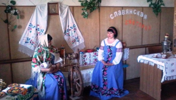 24 мая Батальненский сельский Дом культуры и библиотека подготовили праздник, посвященный Дню Славянской письменности и культуры