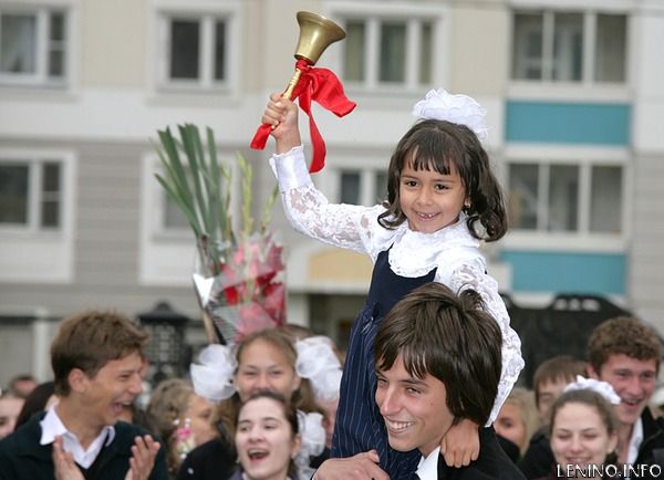 Первый звонок в крымских школах прозвенит в воскресенье