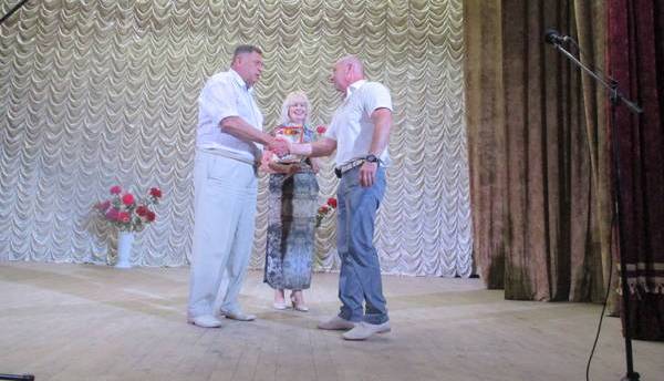 В Ленинском районе состоялось торжественное собрание, посвященное празднованию Дня медицинского работника