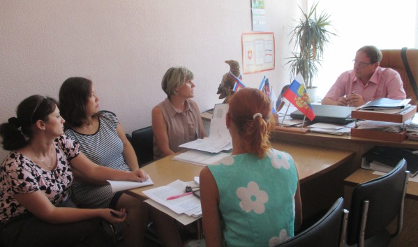 Заместитель Главы Администрации Ленинского района провёл круглый стол на тему «Трудоустройство инвалидов»