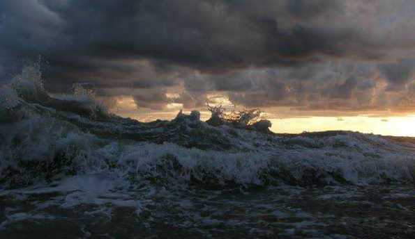 На Крым надвигается штормовой ветер