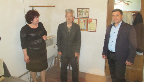 В пгт Ленино проходят мероприятия, приуроченные к крымскотатарскому празднику Хыдырлез