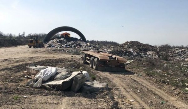 Министр экологии и природных ресурсов Республики Крым провел рабочую встречу по вопросам эксплуатации полигона ТКО в пгт Багерово