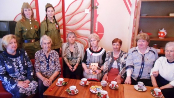 В Ленинской центральной районной библиотеке состоялась встреча с ветеранами «За светлый майский День Победы, спасибо, Родины солдат!»
