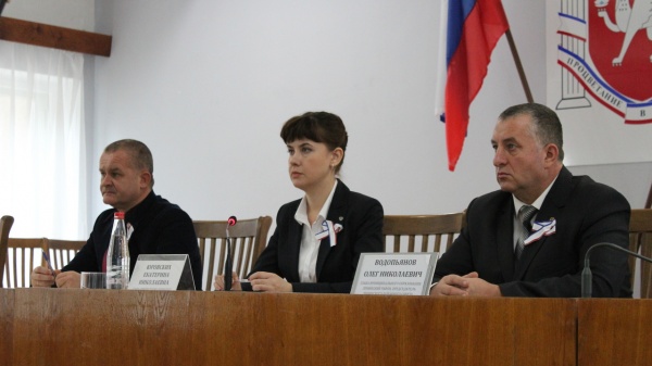 Екатерина Юровских провела аппаратное совещание