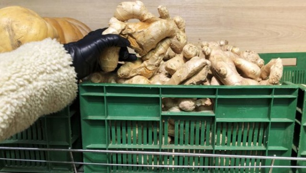 Имбирь уже по тысяче: как меняются цены на продукты в Крыму