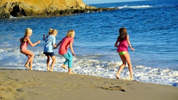 Правительство РФ сделало 50% скидку школьникам на путешествия в Крым