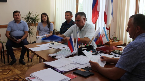 В Администрации Ленинского района состоялось очередное заседание антитеррористической комиссии