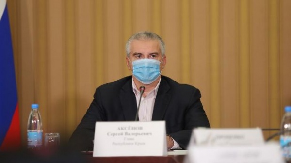 В Крыму продлили запрет на свадьбы, ярмарки и банкеты