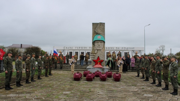 В Батальненском сельском поселении прошло перезахоронение останков советских воинов Великой Отечественной войны