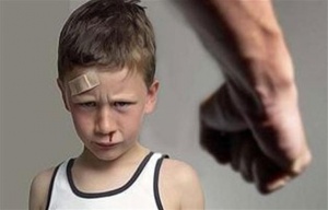 На территории Ленинского района зарегистрировано несколько фактов избиения родителями своих детей.