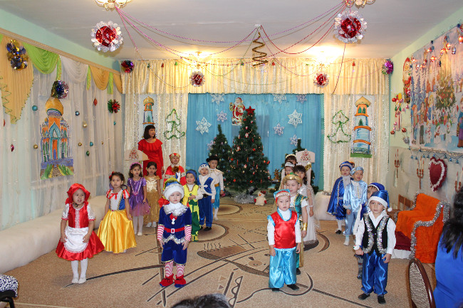 Заместитель Главы Администрации Ленинского района посетил МБДОУ № 3 пгт Ленино