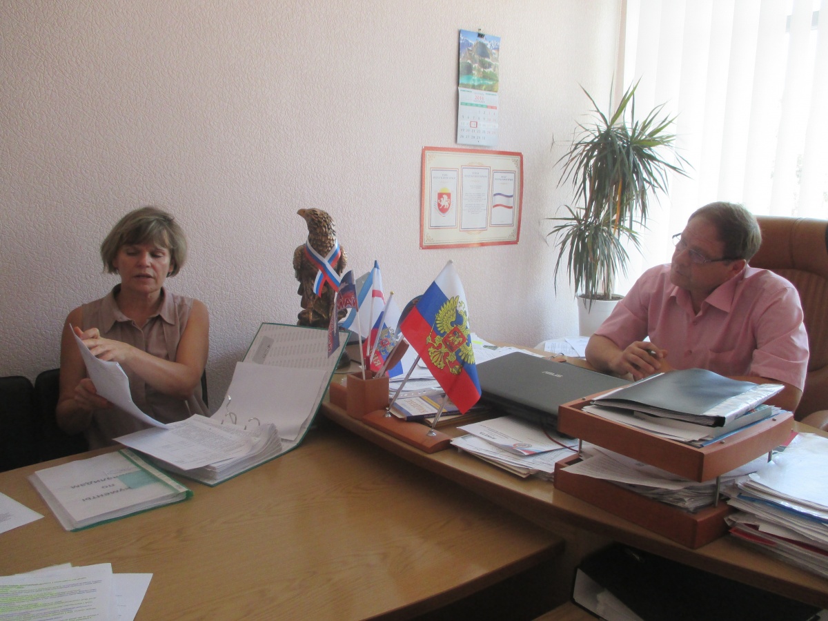 Заместитель Главы Администрации Ленинского района провёл круглый стол на тему «Трудоустройство инвалидов»