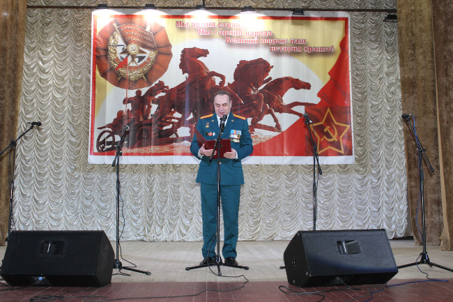 В РДК «Горизонт» состоялась военно-патриотическая встреча поколений «Мы Армия страны. Мы Армия народа. Бессмертный подвиг наш история хранит»