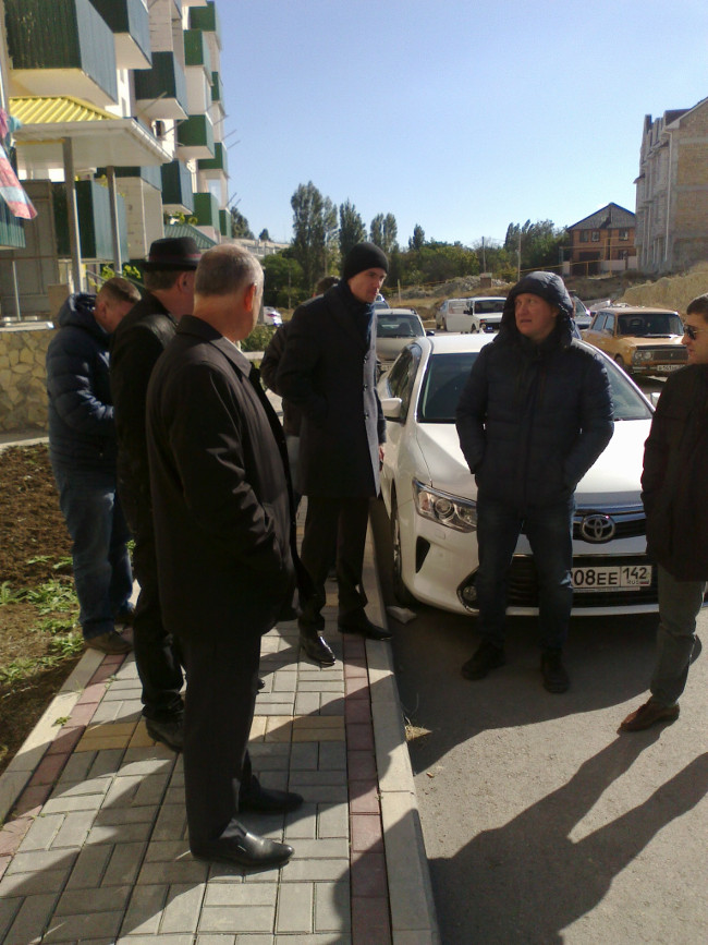 Александр Хохлов принял участие в выездном совещании по реализации программы переселение граждан из аварийного жилищного фонда