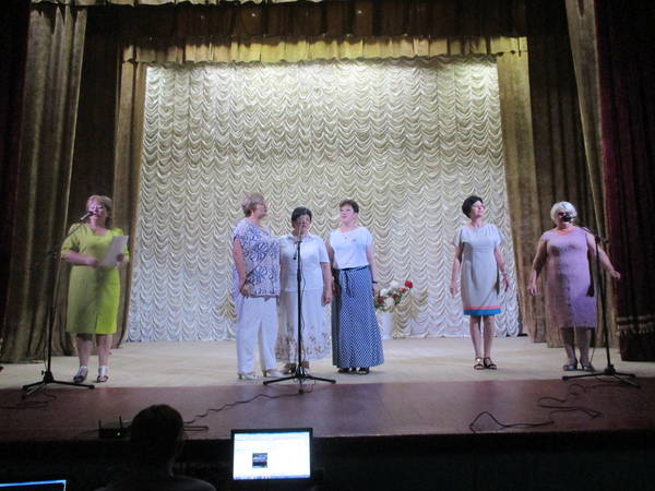 В Ленинском районе состоялось торжественное собрание, посвященное празднованию Дня медицинского работника