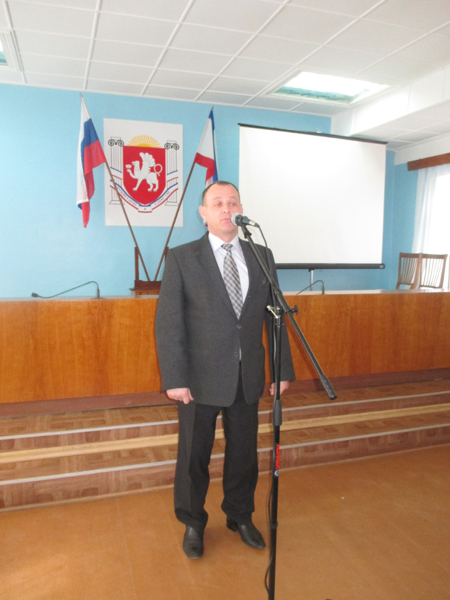 Накануне Международного женского дня 8 марта в Администрации Ленинского района состоялись торжественное собрание и концерт