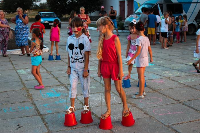 Молодые анапчане помогли жителям Крыма