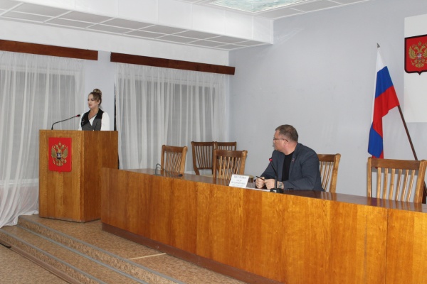 Захар Щегленко провёл еженедельное аппаратное совещание