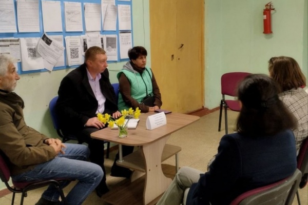 Валерий Макрушин провёл встречу с жителями села Уварово