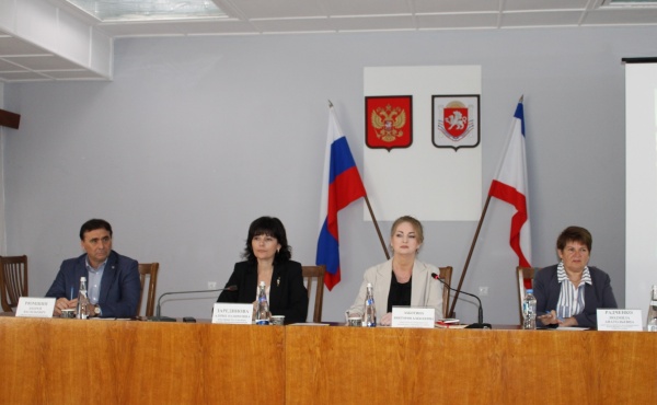 В Ленинском районе состоялось предуборочное совещание