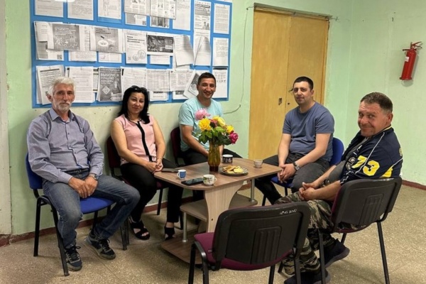 Заместитель главы администрации Ленинского района Амет Абильвапов посетил село Уварово