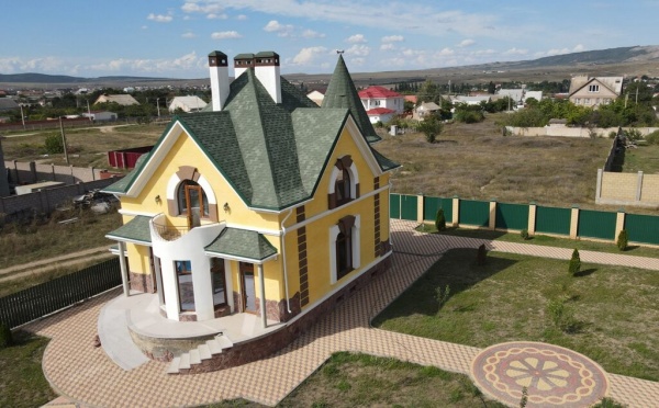 Строительство домов «под ключ» в Севастополе и Крыму: особенности и преимущества