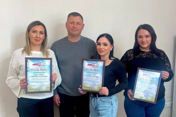 Игорь Крутьков поздравил работников местного отделения подготовки и призыва граждан на военную службу военного комиссариата города Керчь