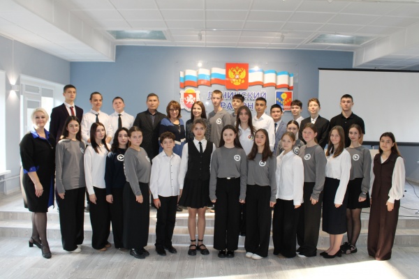 Встреча руководства Ленинского района с президентами школ