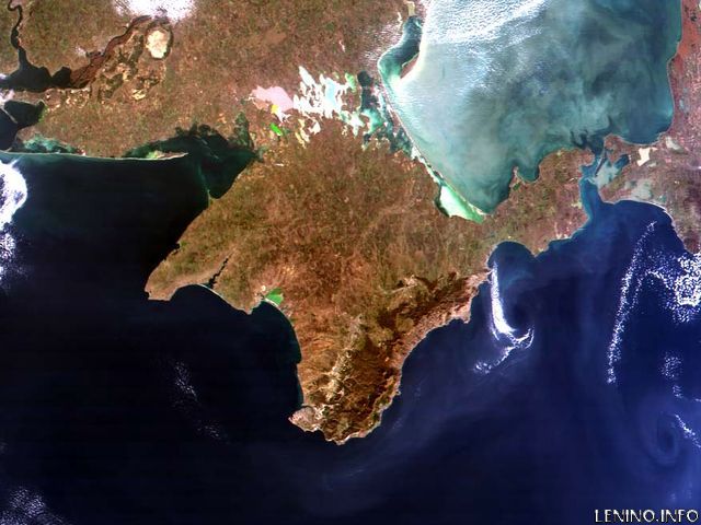 За каждым городом и районом Крыма и Севастополем  закрепят российские регионы-кураторы