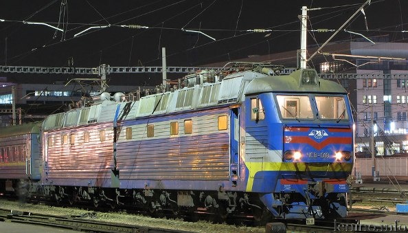"Укрзалызниця" отменила ряд поездов на Крым