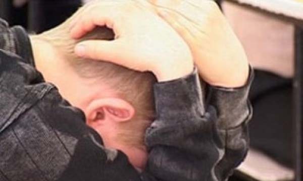 Житель Ленинского района подозревается в угрозе убийством несовершеннолетнему пасынку