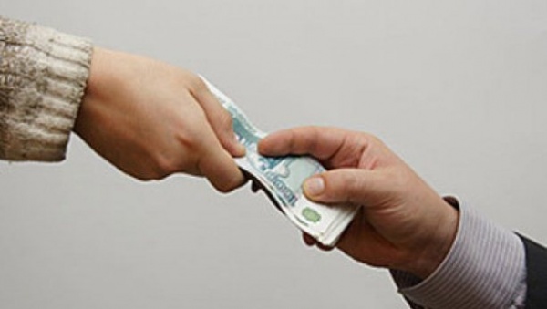 В Ленинском районе с предпринимателей незаконно брали мзду – сумма превысила 300 тыс. рублей