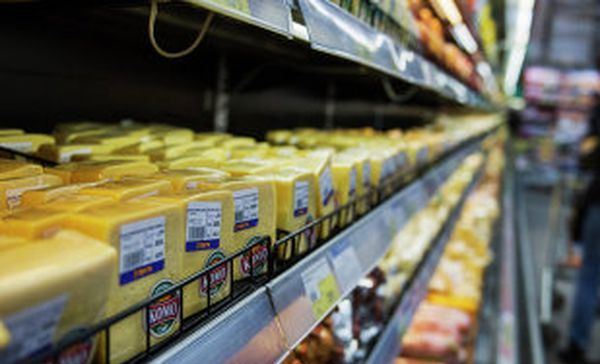 Цены на бензин и продукты в обесточенном Крыму пришли в норму