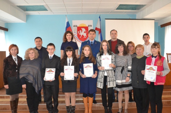 В Ленинском районе проведен конкурс литературных сочинений «Молодежь против коррупции»