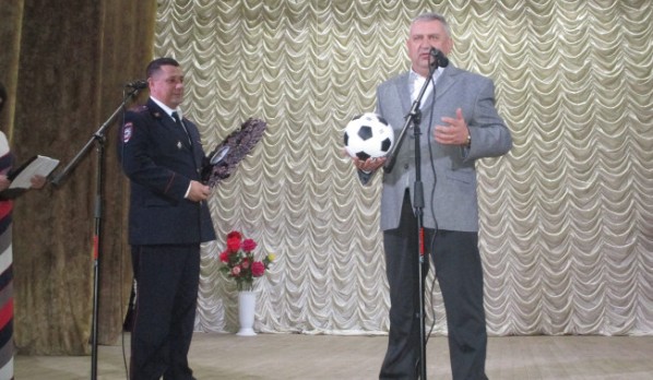 В Ленинском районе отпраздновали День сотрудника органов внутренних дел Российской Федерации