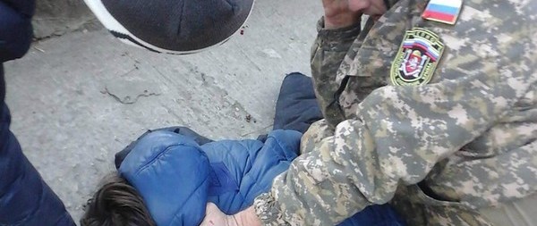 Народному ополченцу за избиение таксиста в Ленино - выписали штраф