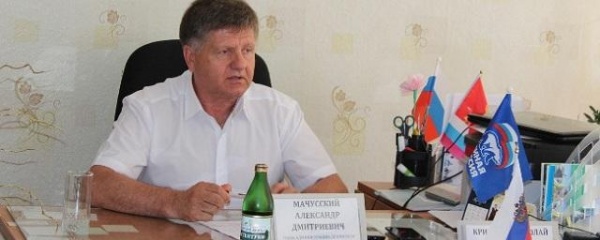 Аксенов анонсировал отставку главы Ленинского района Крыма