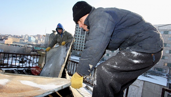 ​В Щелкино за счет крымского бюджета отремонтируют крыши многоэтажек