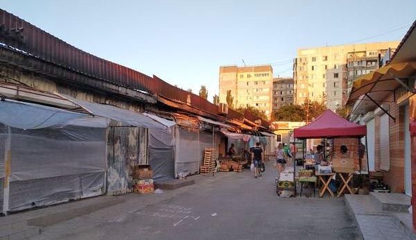 В Щелкино продолжается затяжной конфликт вокруг местного рынка