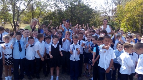 ​Сотрудники ОМВД России по Ленинскому району провели правовой урок со школьниками