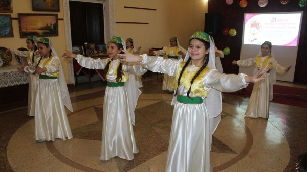 В Ленинском районе проведены торжественные мероприятия, приуроченные ко Дню возрождения реабилитированных народов Крыма